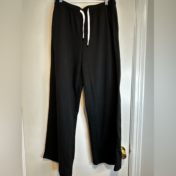 NWT Women’s Pinspark Black Wide Leg Lounge Pants XL. Soft. Flowy. Pockets. - Picture 1 of 13